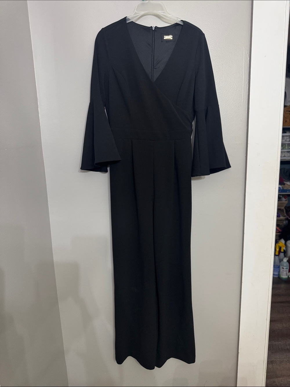 Elegant Black V-Neck Long Sleeve Women's Jumpsuit